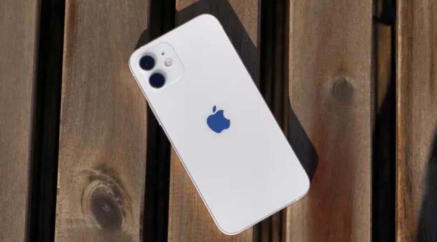 Bumper offer! Buy cheap iPhone 12, opportunity is available at 'this' place
