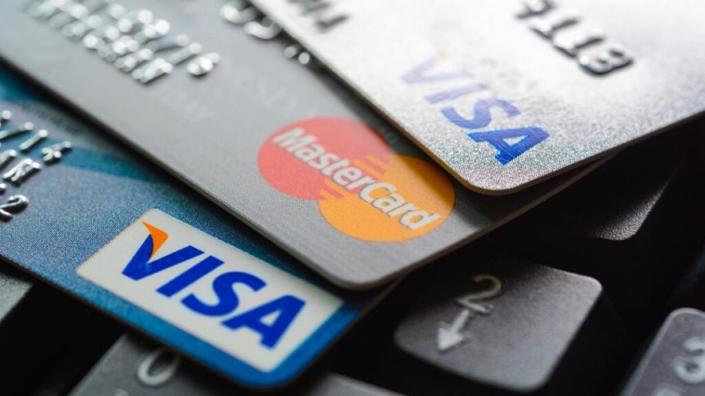 Do you know these benefits of credit cards? Extra money to be earned