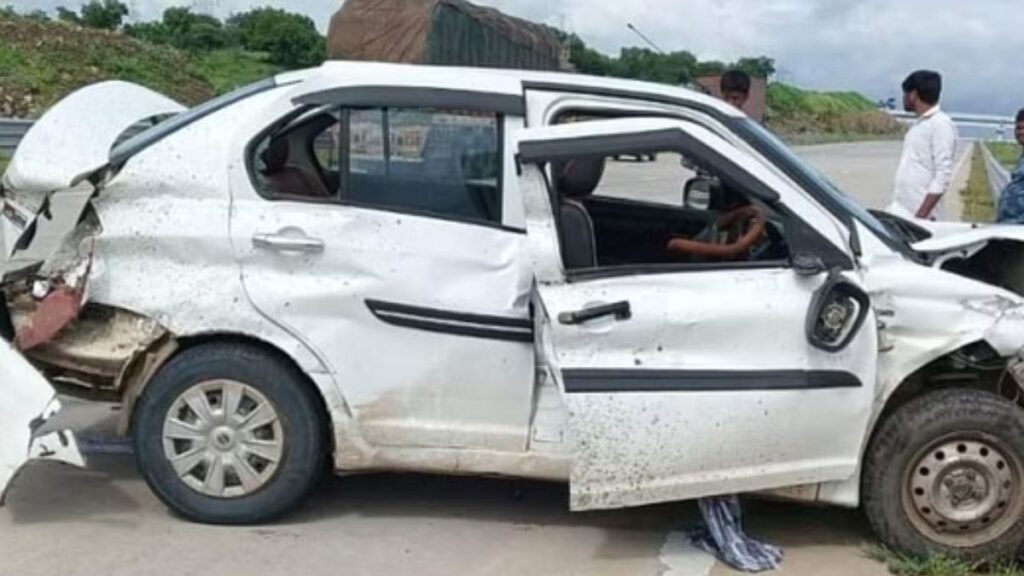 Terrible car accident on Samriddhi highway, one dead and two seriously