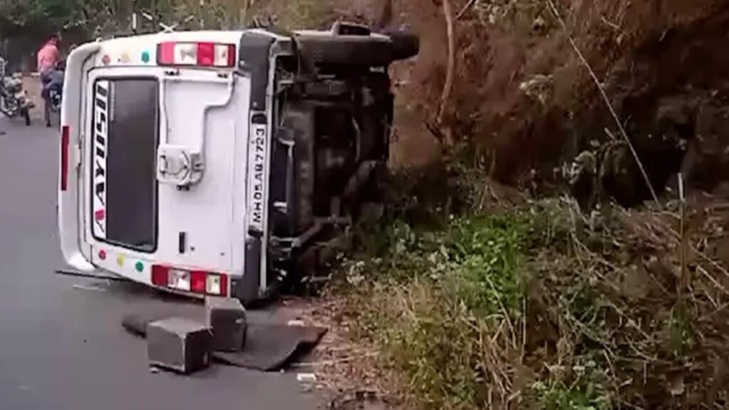 Big accident in Sinhagad Ghat