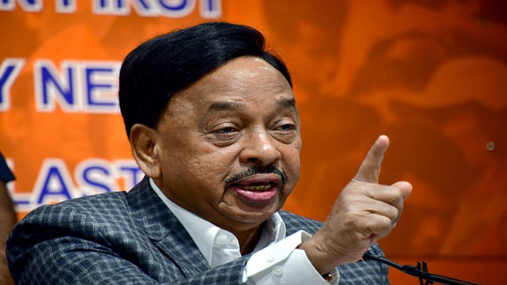 "The Chief Minister is no one's father!" - Narayan Rane's direct threat to Nitesh Rane